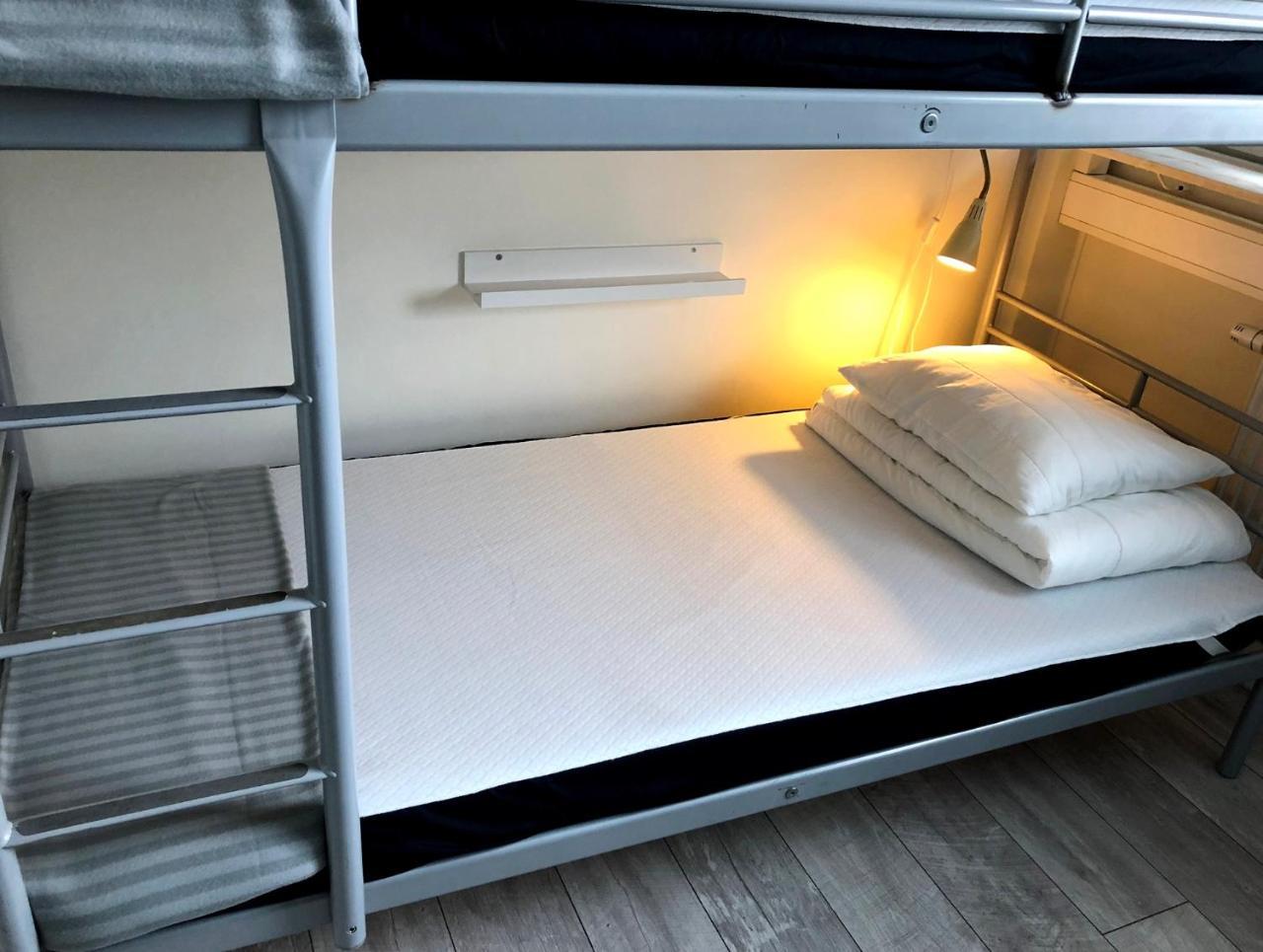 Oerebro City Hostel Extérieur photo